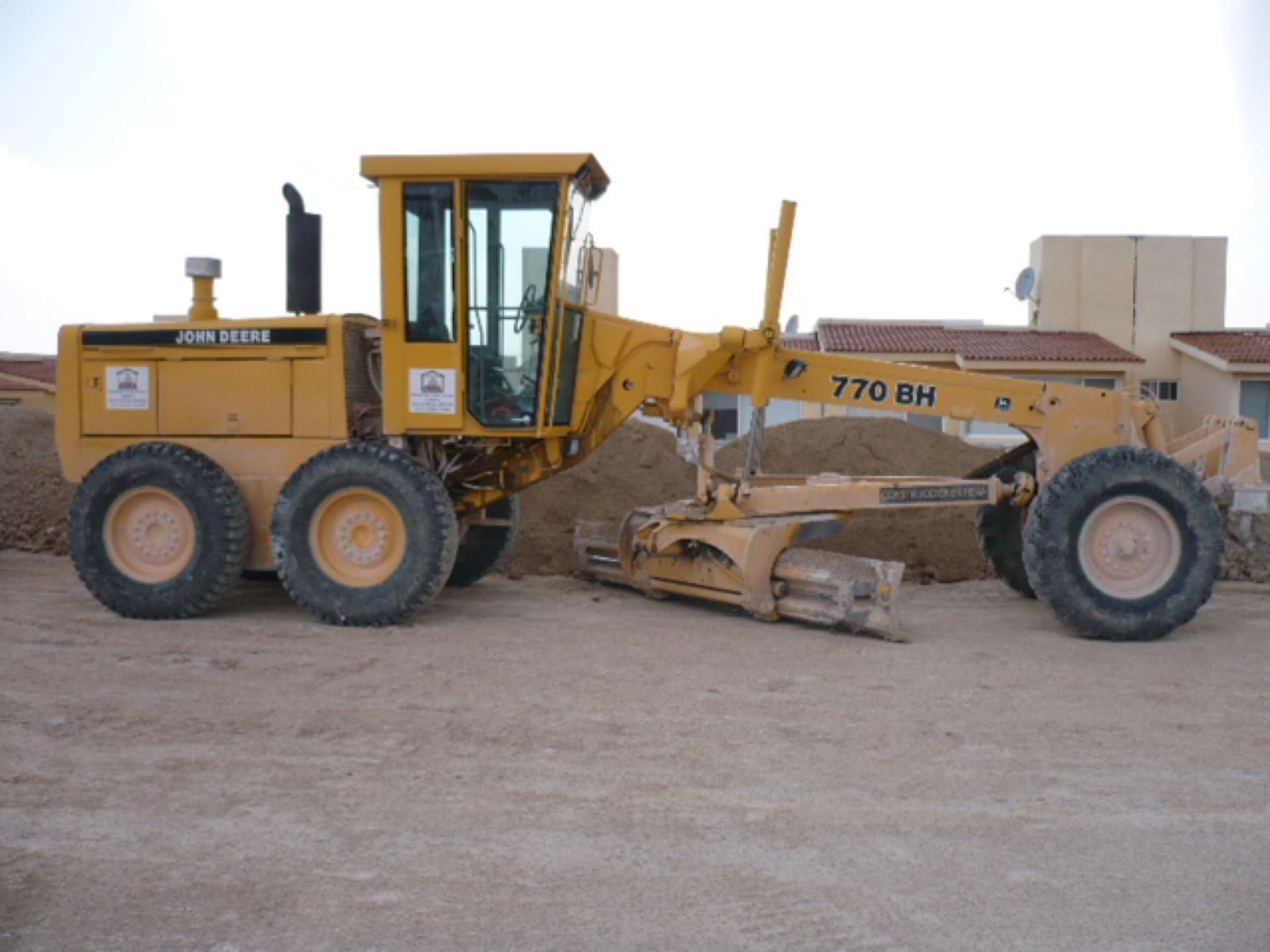 Motoconformadora John Deere 770 BH de la flota de Construcciones Peña