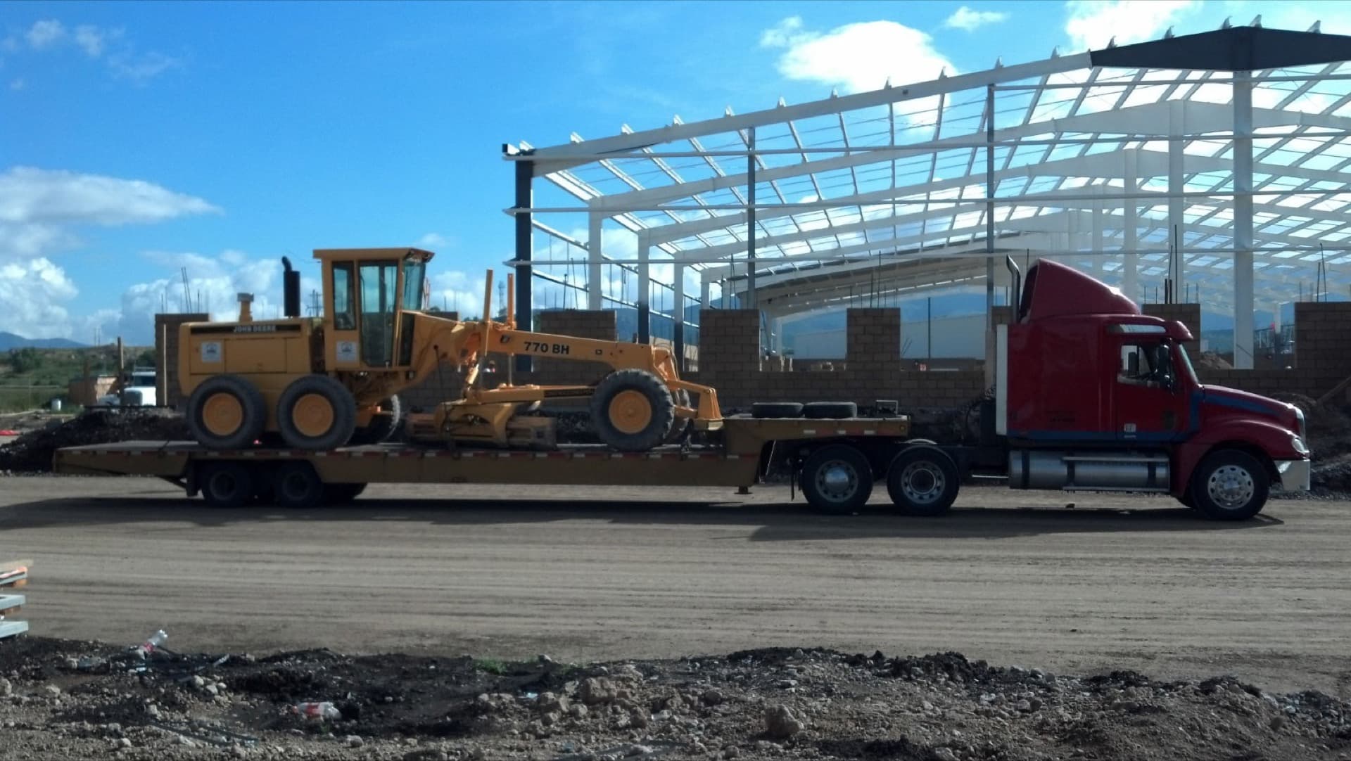 Terracería para nave logística — Corredor industrial, Querétaro