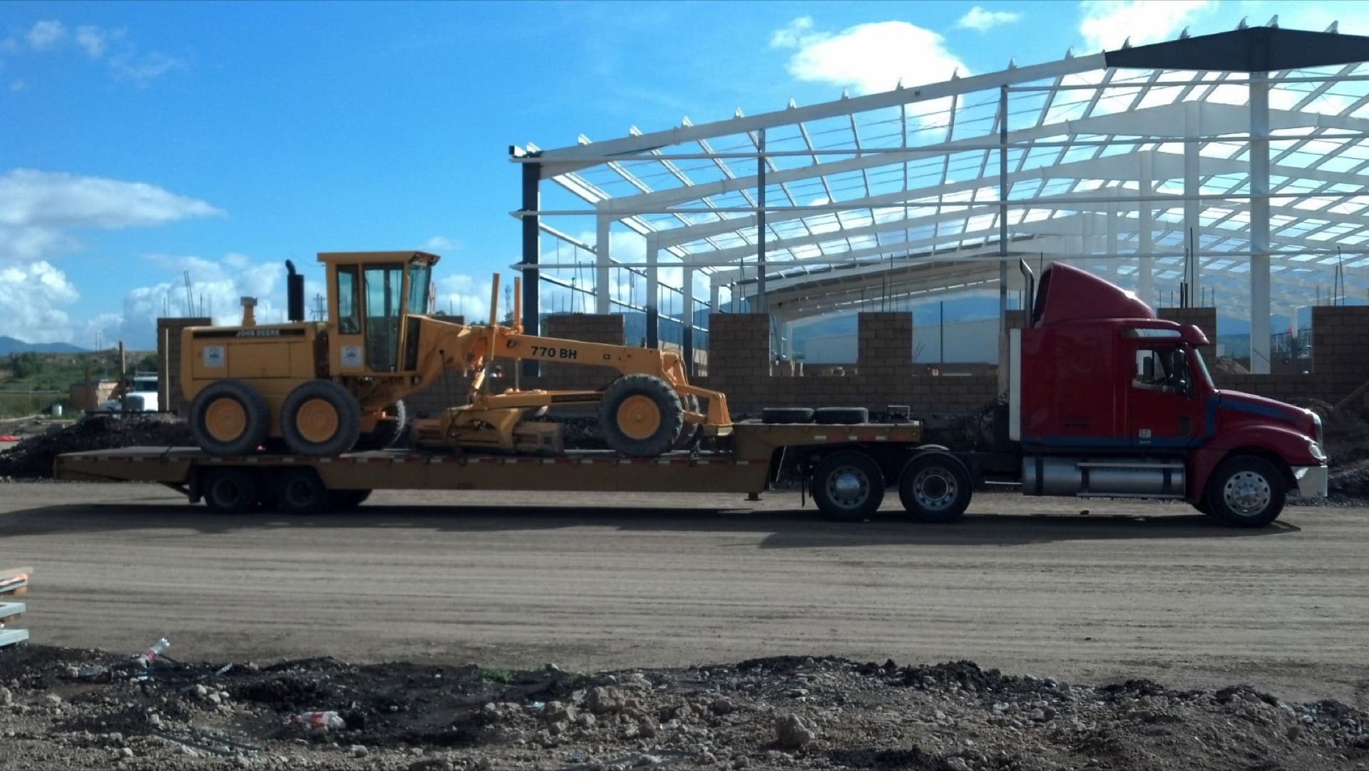 Terracería para nave logística — Corredor industrial, Querétaro